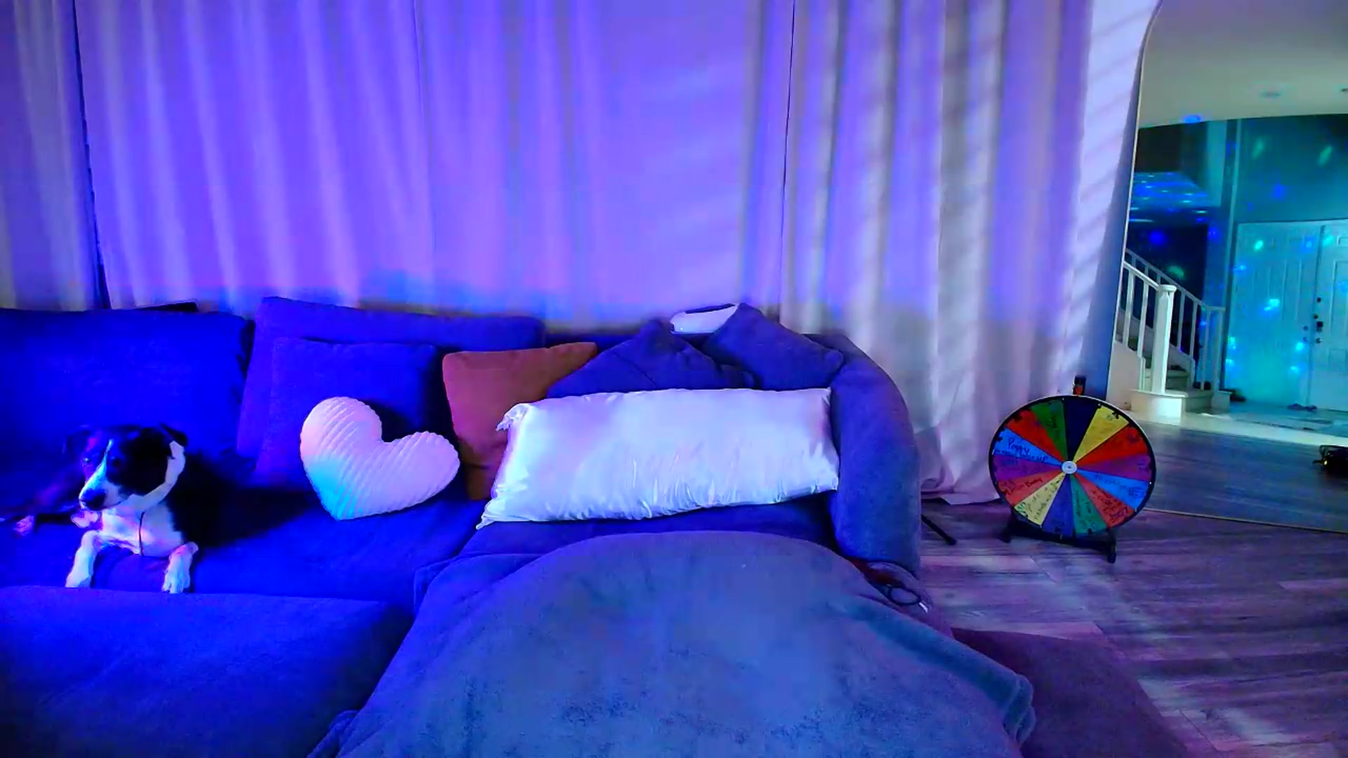 Gallery image thumbnail from kaydolll's myfreecams stream on, 06/24/2026, 06:37 image 19 of 20