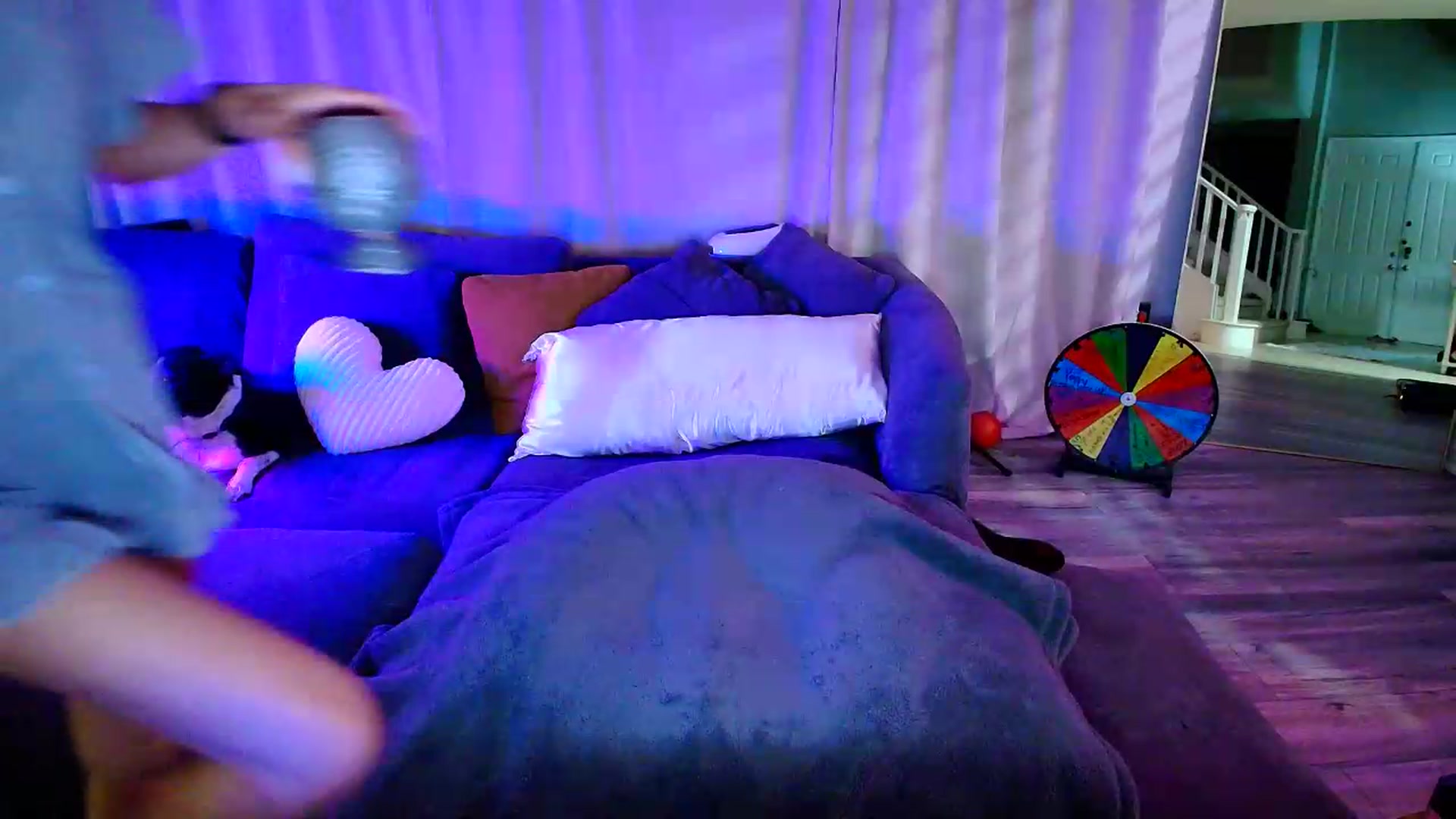 Gallery image thumbnail from kaydolll's myfreecams stream on, 06/24/2026, 06:37 image 7 of 20