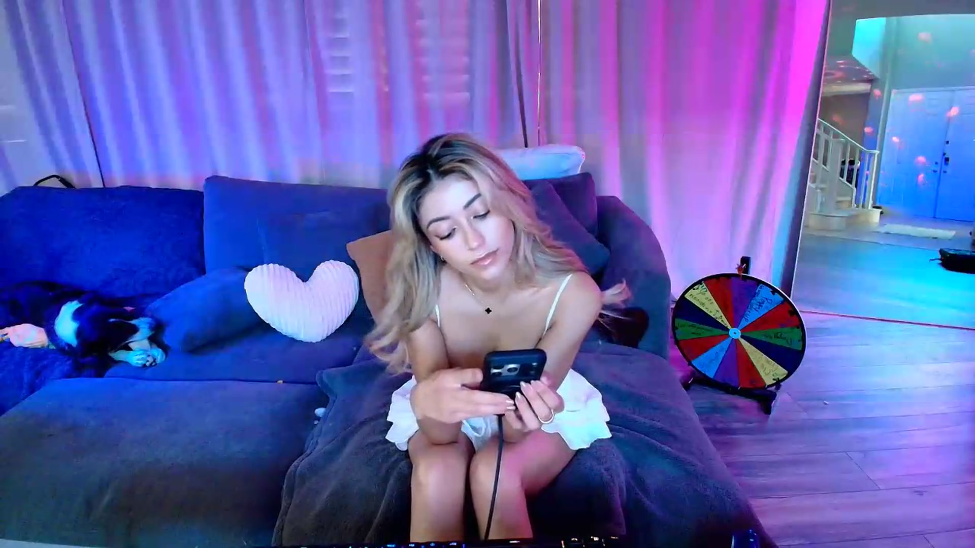 Gallery image thumbnail from kaydolll's myfreecams stream on, 07/11/2026, 03:00 image 5 of 20
