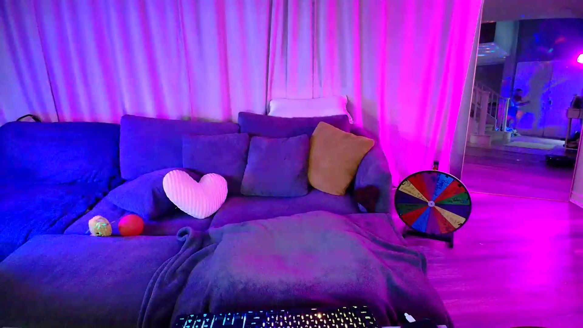 Gallery image thumbnail from kaydolll's myfreecams stream on, 07/12/2026, 05:35 image 3 of 20