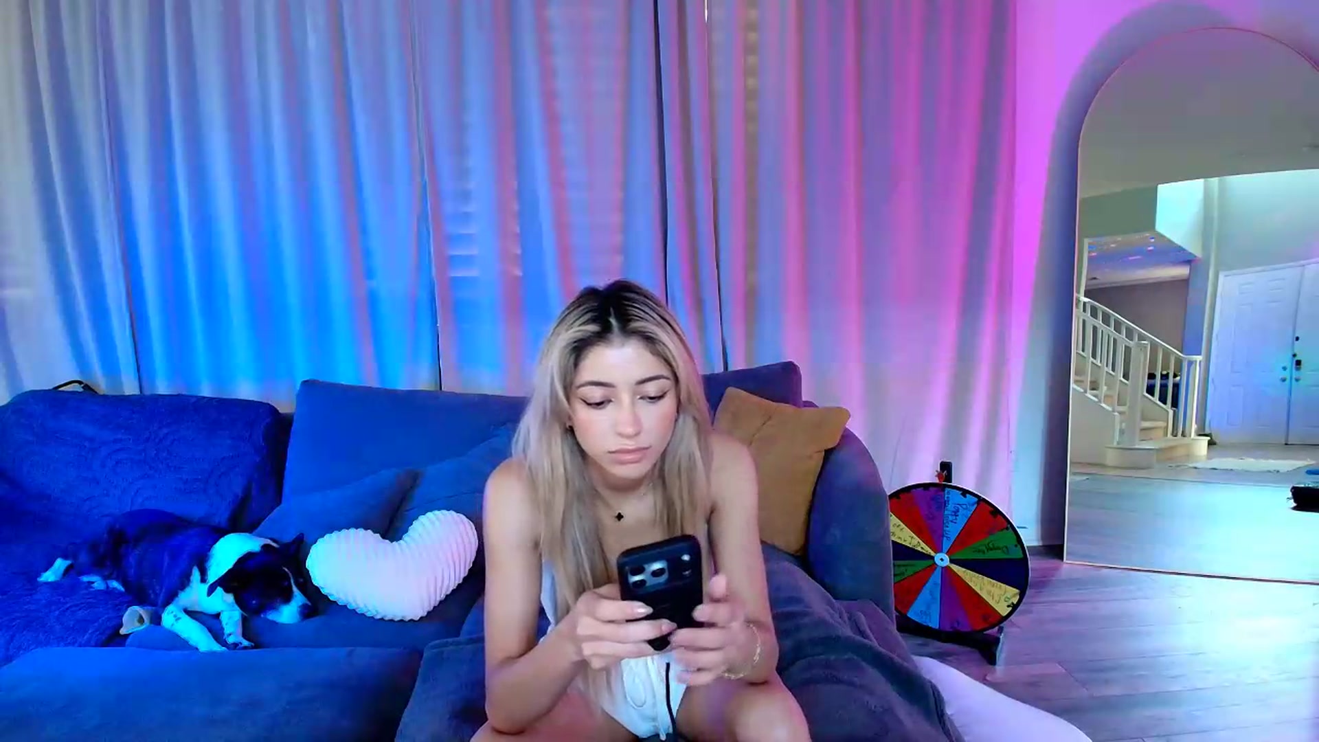 Gallery image thumbnail from kaydolll's myfreecams stream on, 07/21/2026, 24:00 image 2 of 20