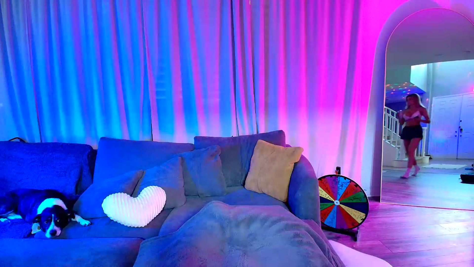 Gallery image thumbnail from kaydolll's myfreecams stream on, 07/21/2026, 02:01 image 6 of 20