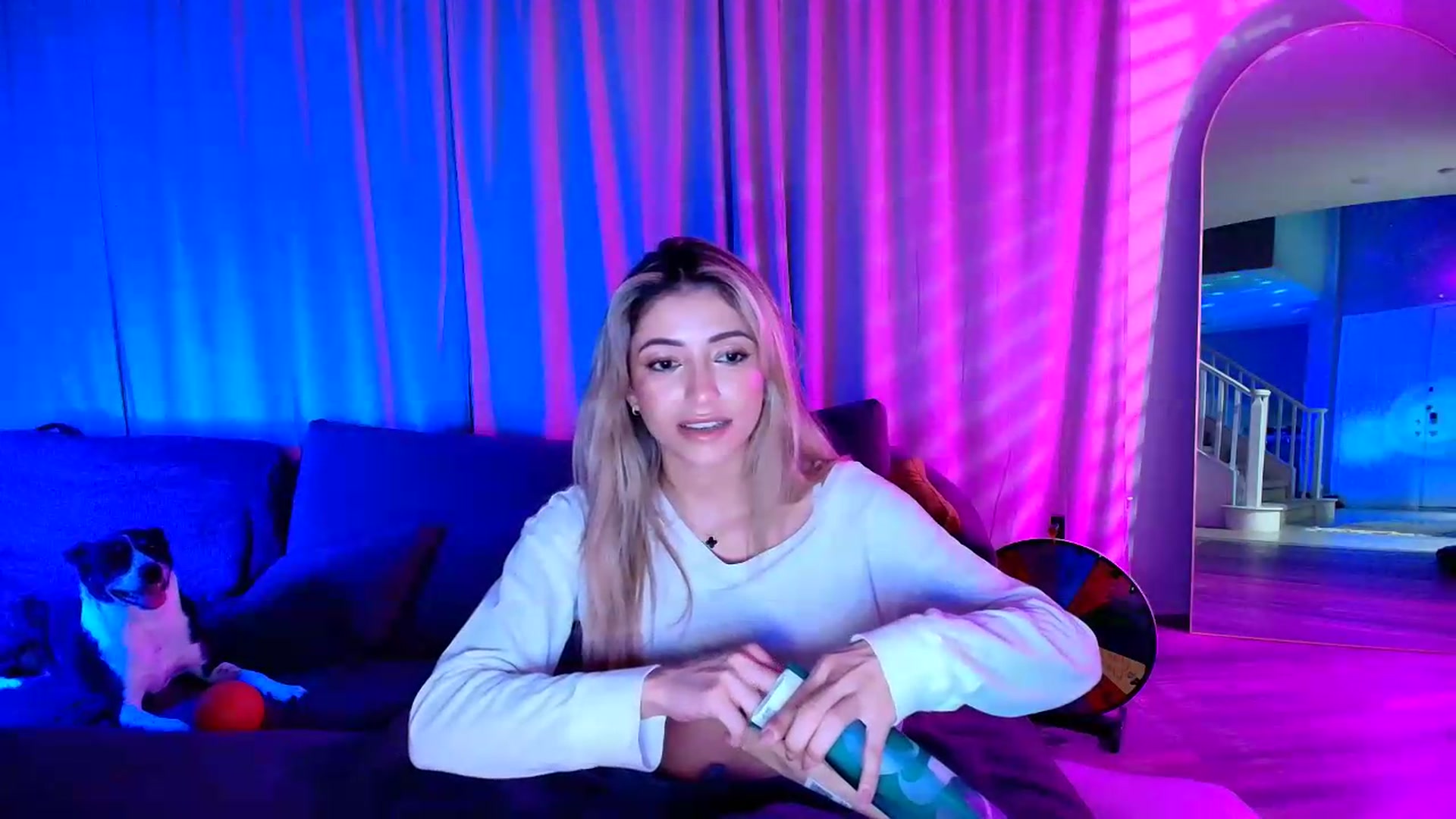 Gallery image thumbnail from kaydolll's myfreecams stream on, 07/21/2026, 06:00 image 2 of 20
