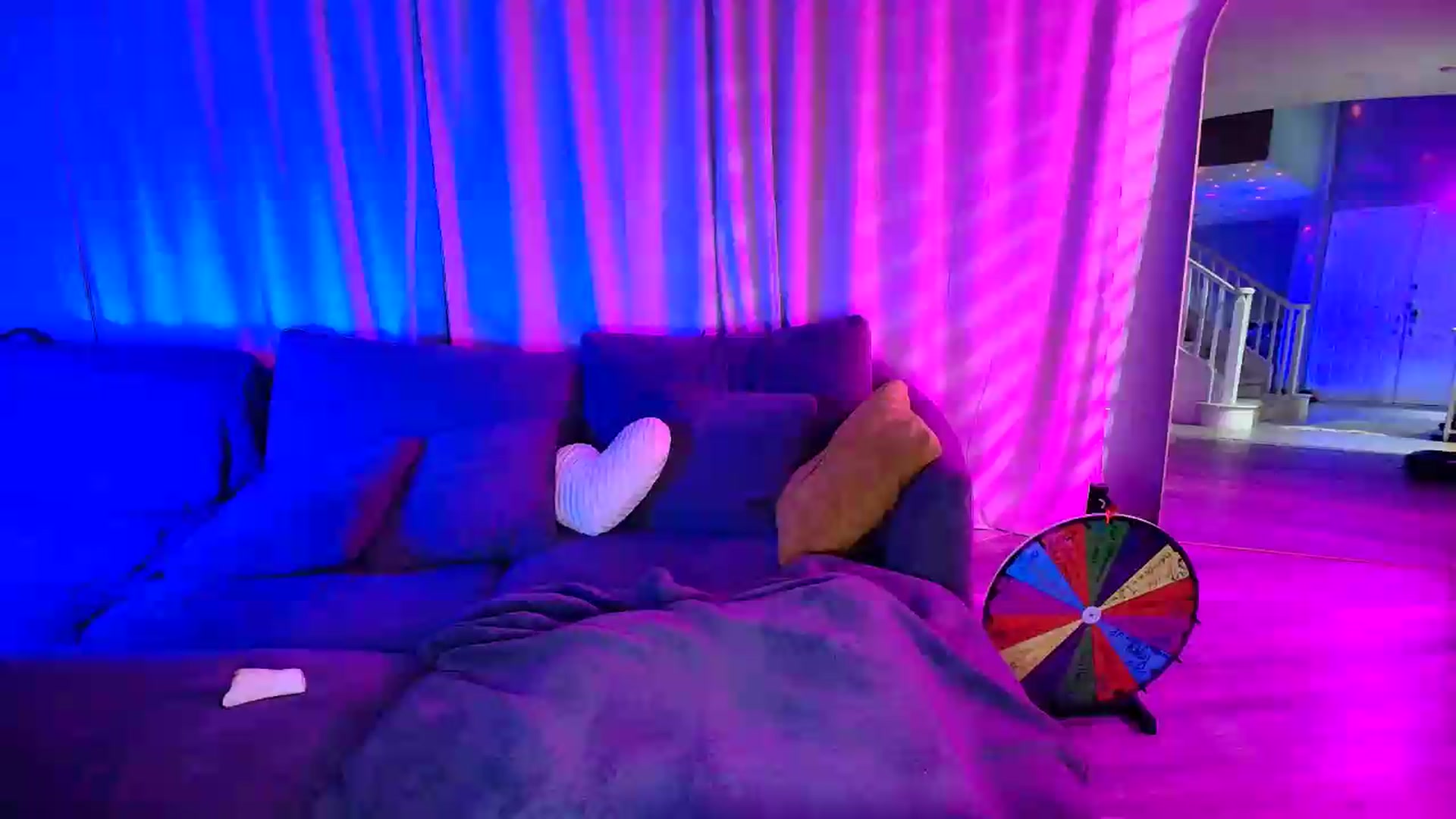 Gallery image thumbnail from kaydolll's myfreecams stream on, 07/21/2026, 06:00 image 20 of 20
