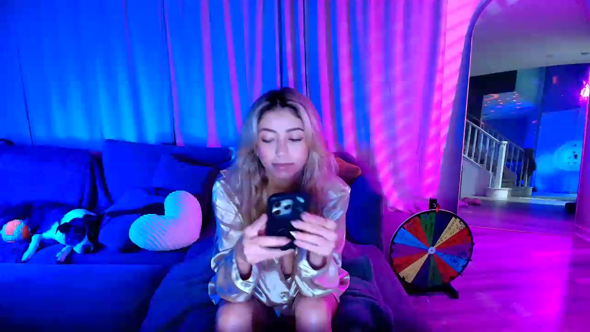 Gallery image thumbnail from kaydolll's myfreecams stream on, 07/22/2026, 06:45 image 1 of 20