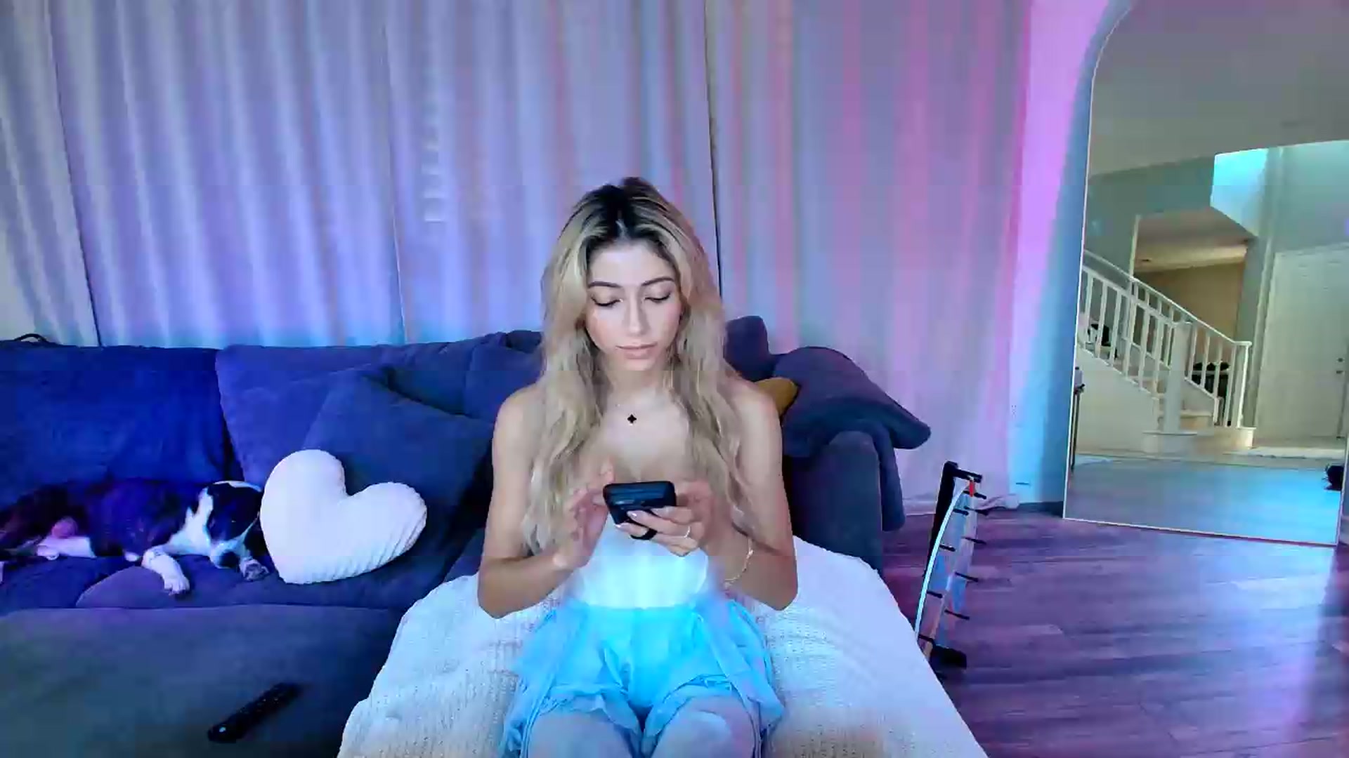 Gallery image thumbnail from kaydolll's myfreecams stream on, 07/24/2026, 24:59 image 2 of 20