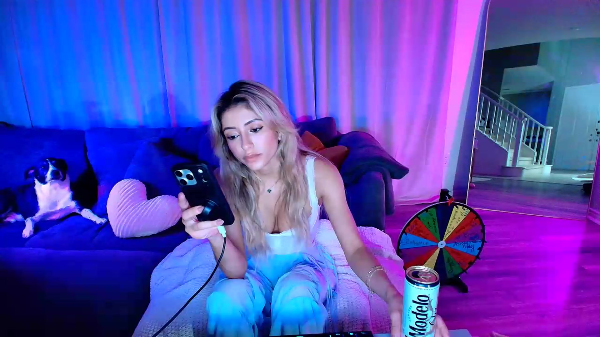 Gallery image thumbnail from kaydolll's myfreecams stream on, 07/24/2026, 06:21 image 15 of 20