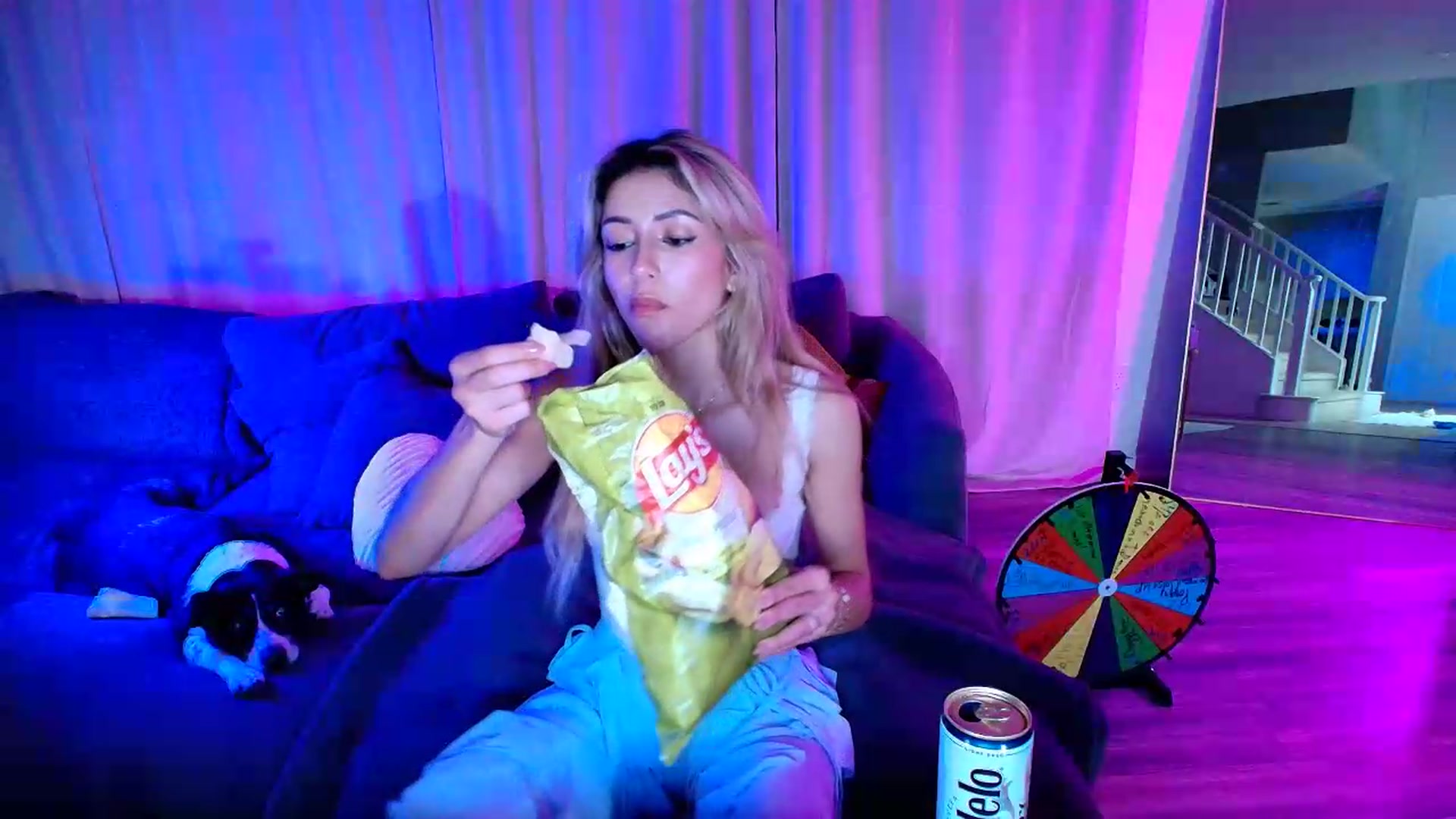 Gallery image thumbnail from kaydolll's myfreecams stream on, 07/24/2026, 09:15 image 14 of 20