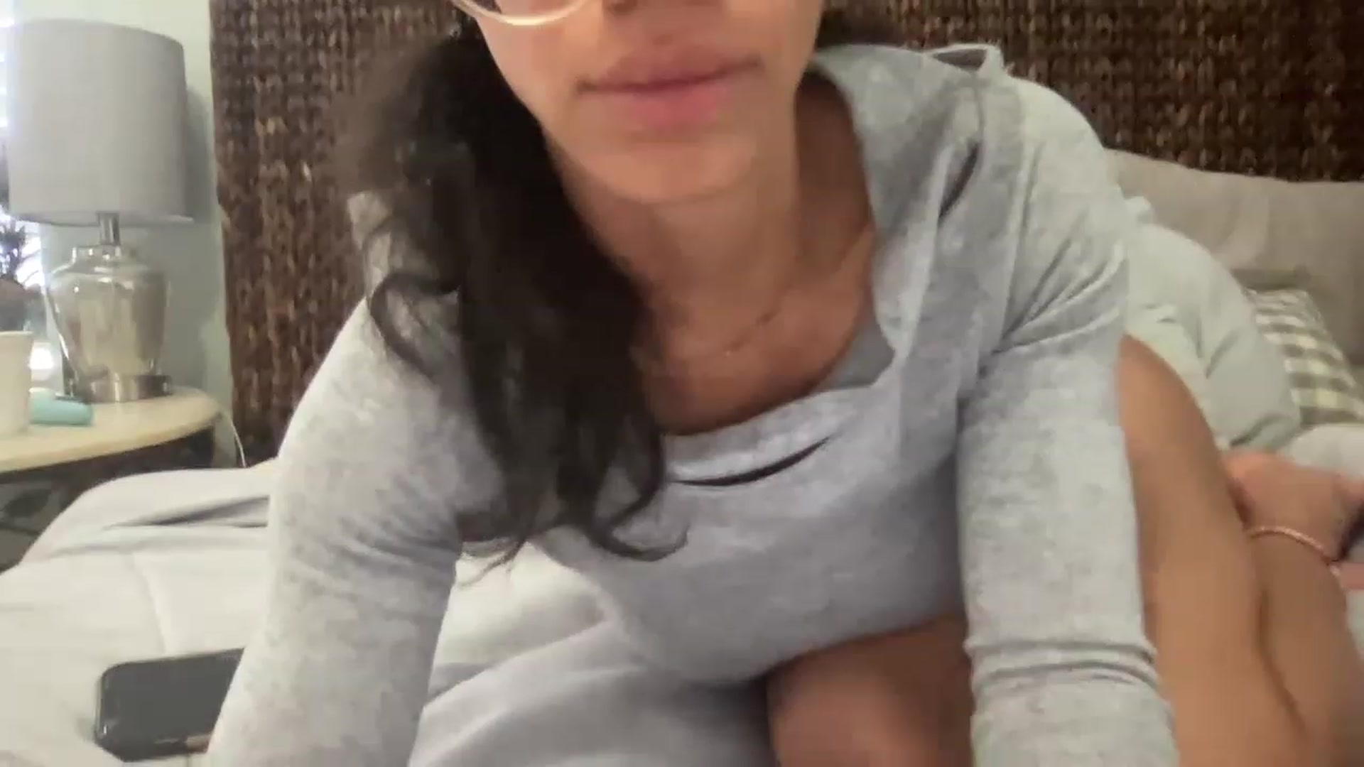 Gallery image thumbnail from kayleemarlee_'s myfreecams stream on, 03/16/2023, 18:37 image 17 of 20