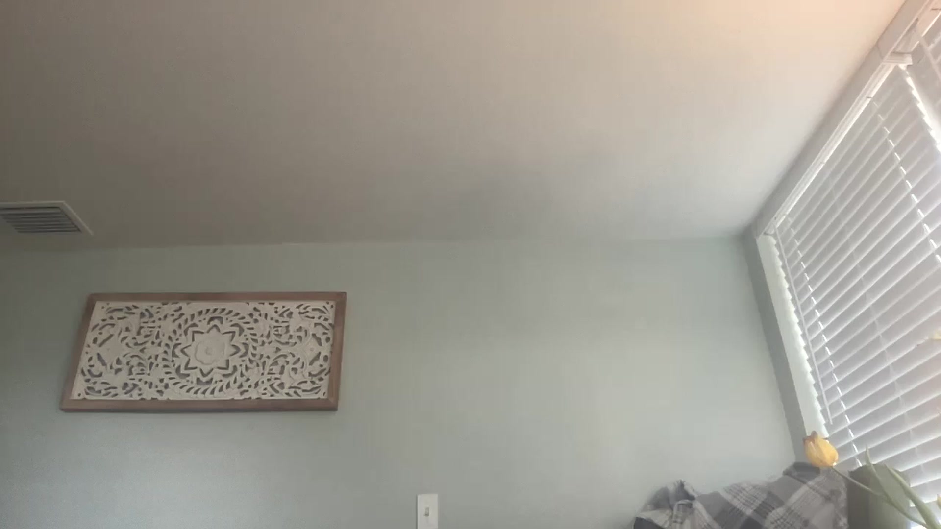 Gallery image thumbnail from kayleemarlee_'s myfreecams stream on, 04/12/2023, 15:53 image 11 of 20