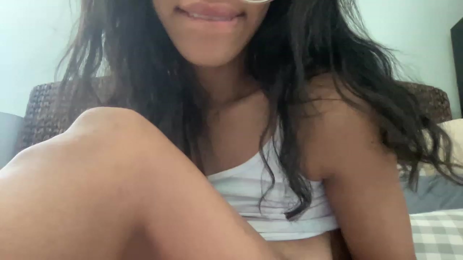 Gallery image thumbnail from kayleemarlee_'s myfreecams stream on, 04/13/2023, 18:28 image 17 of 20