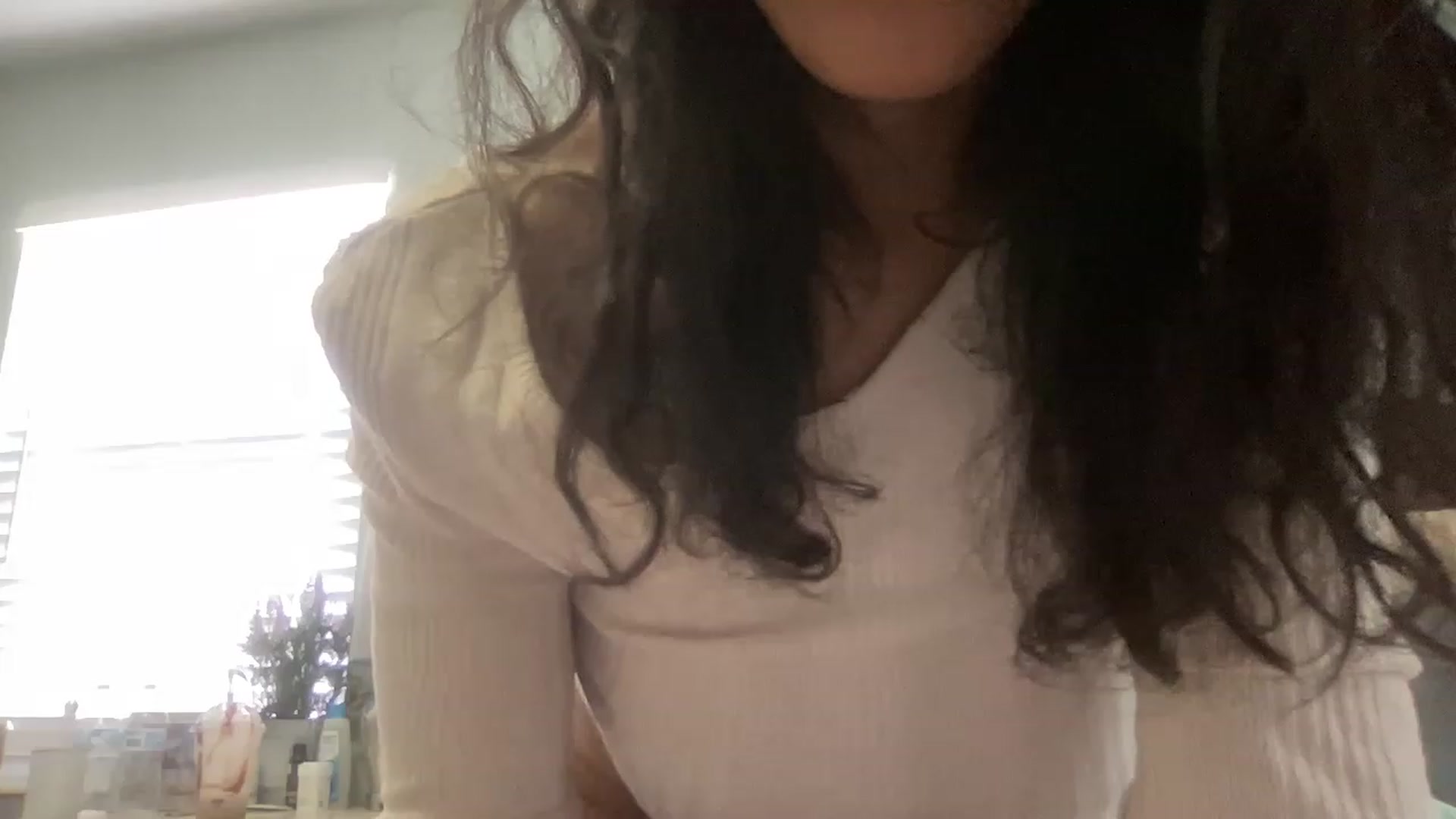 Gallery image thumbnail from kayleemarlee_'s myfreecams stream on, 04/18/2023, 16:16 image 12 of 20