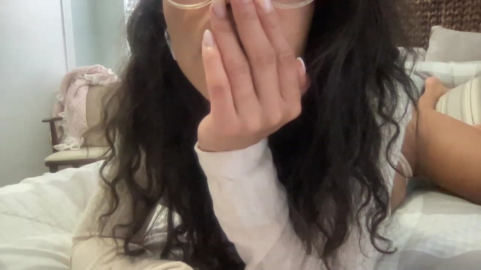 Gallery image thumbnail from kayleemarlee_'s myfreecams stream on, 04/18/2023, 16:16 image 7 of 20