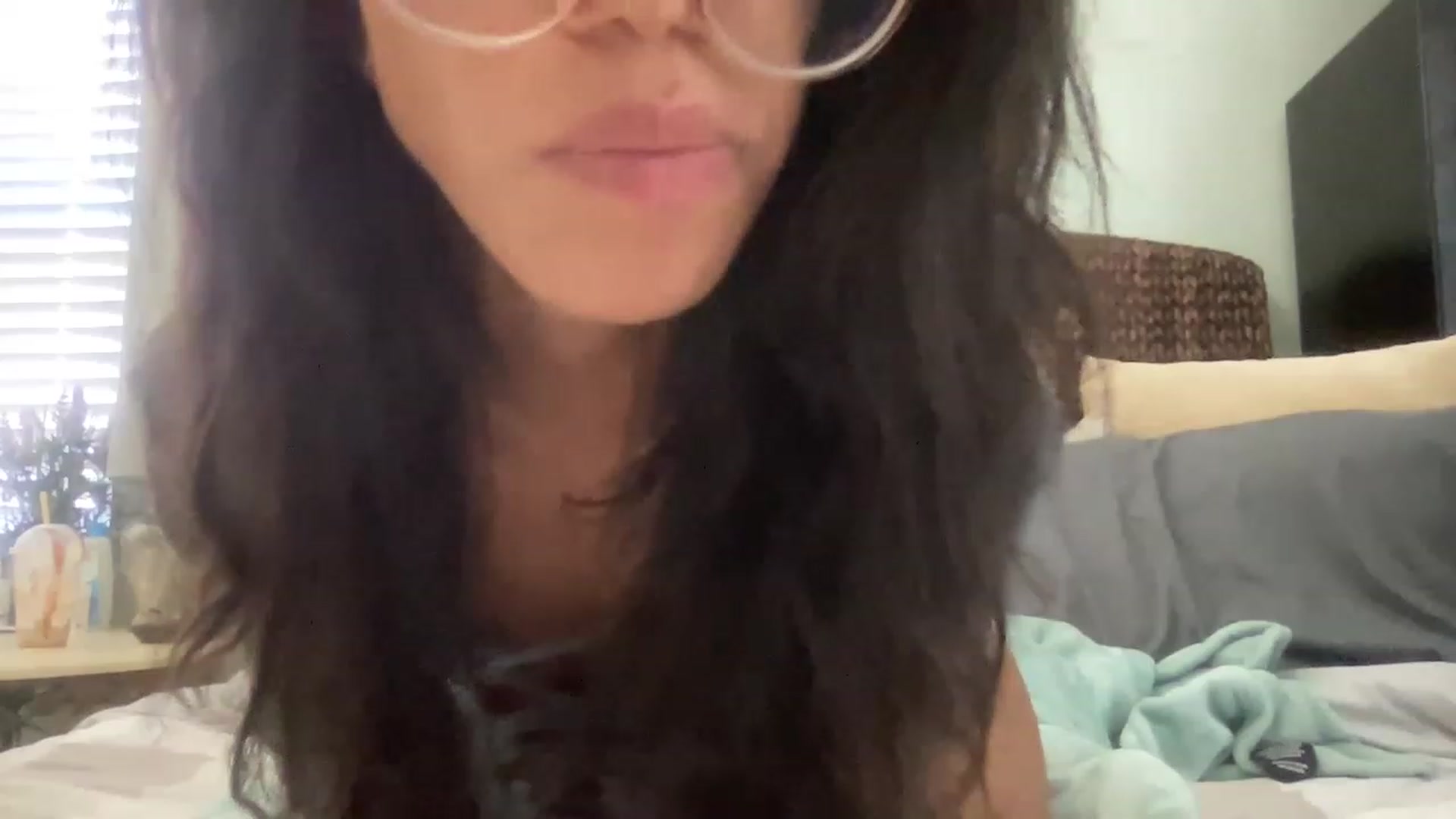 Gallery image thumbnail from kayleemarlee_'s myfreecams stream on, 04/18/2023, 18:09 image 3 of 20