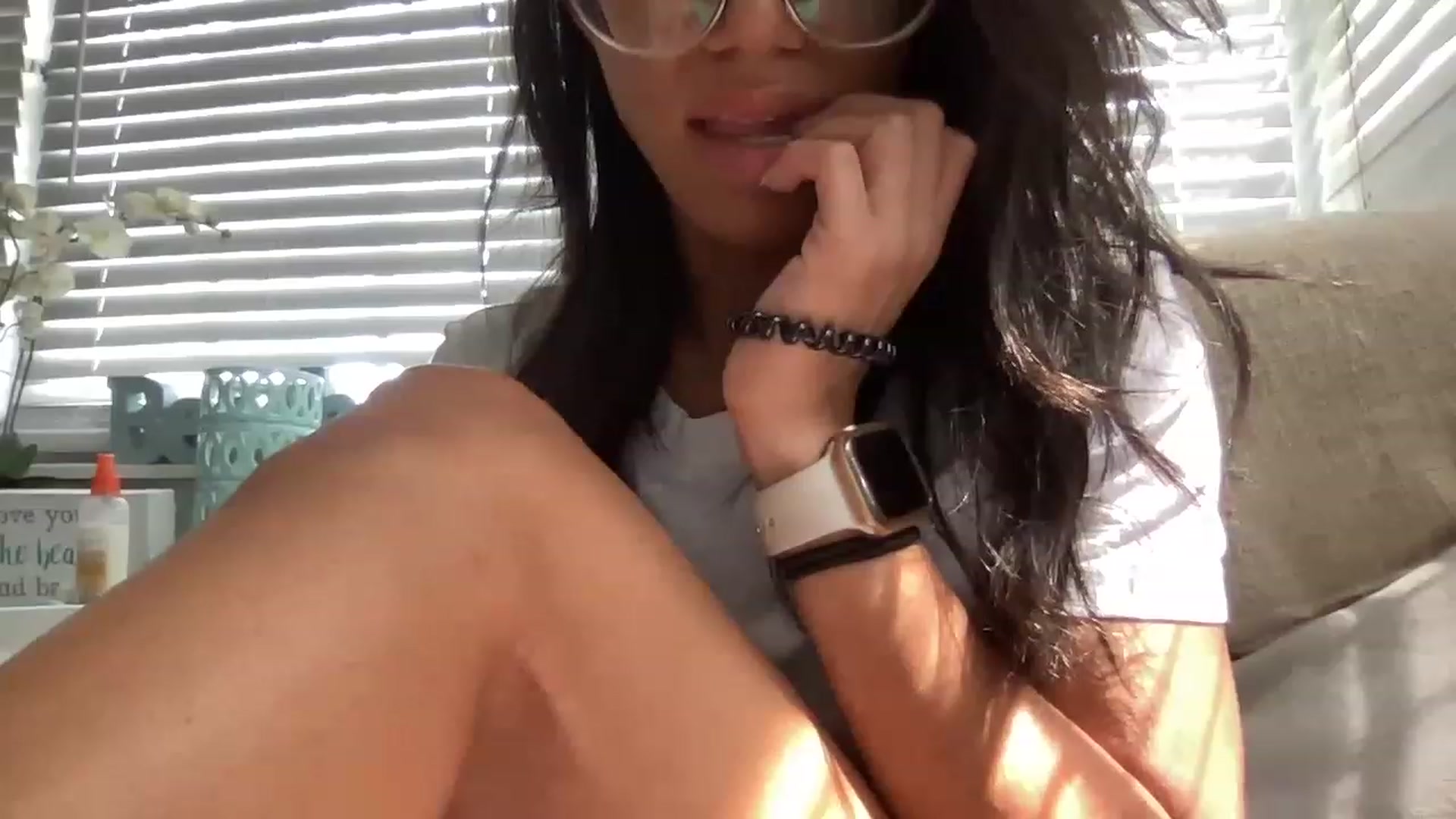 Gallery image thumbnail from kayleemarlee_'s myfreecams stream on, 05/05/2023, 16:02 image 7 of 20