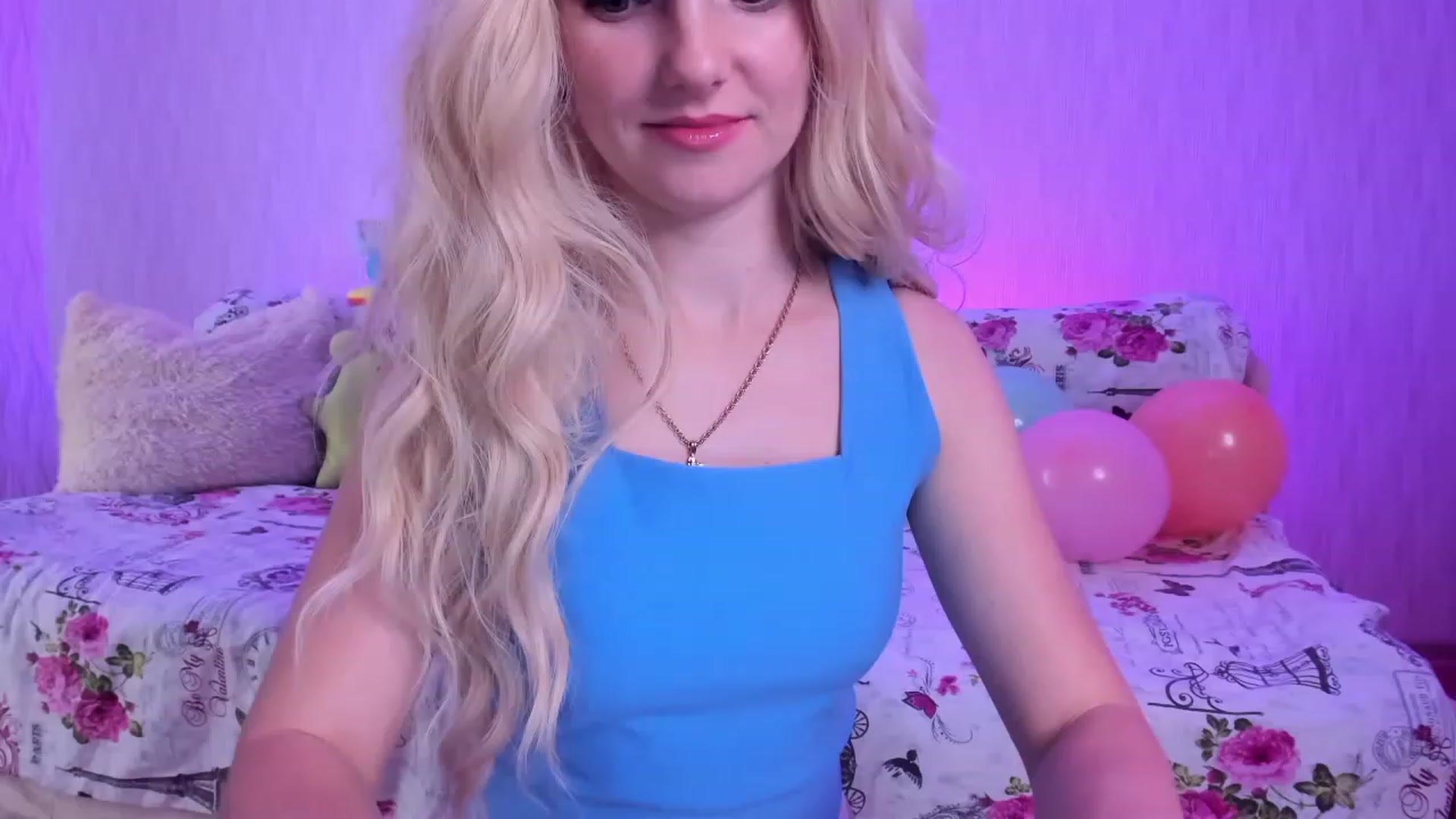 Gallery image thumbnail from kelly__grace_'s myfreecams stream on, 12/03/2022, 23:34 image 8 of 20