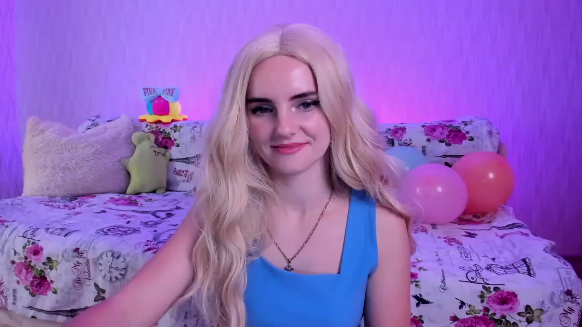 Gallery image thumbnail from kelly__grace_'s myfreecams stream on, 12/03/2022, 23:34 image 19 of 20