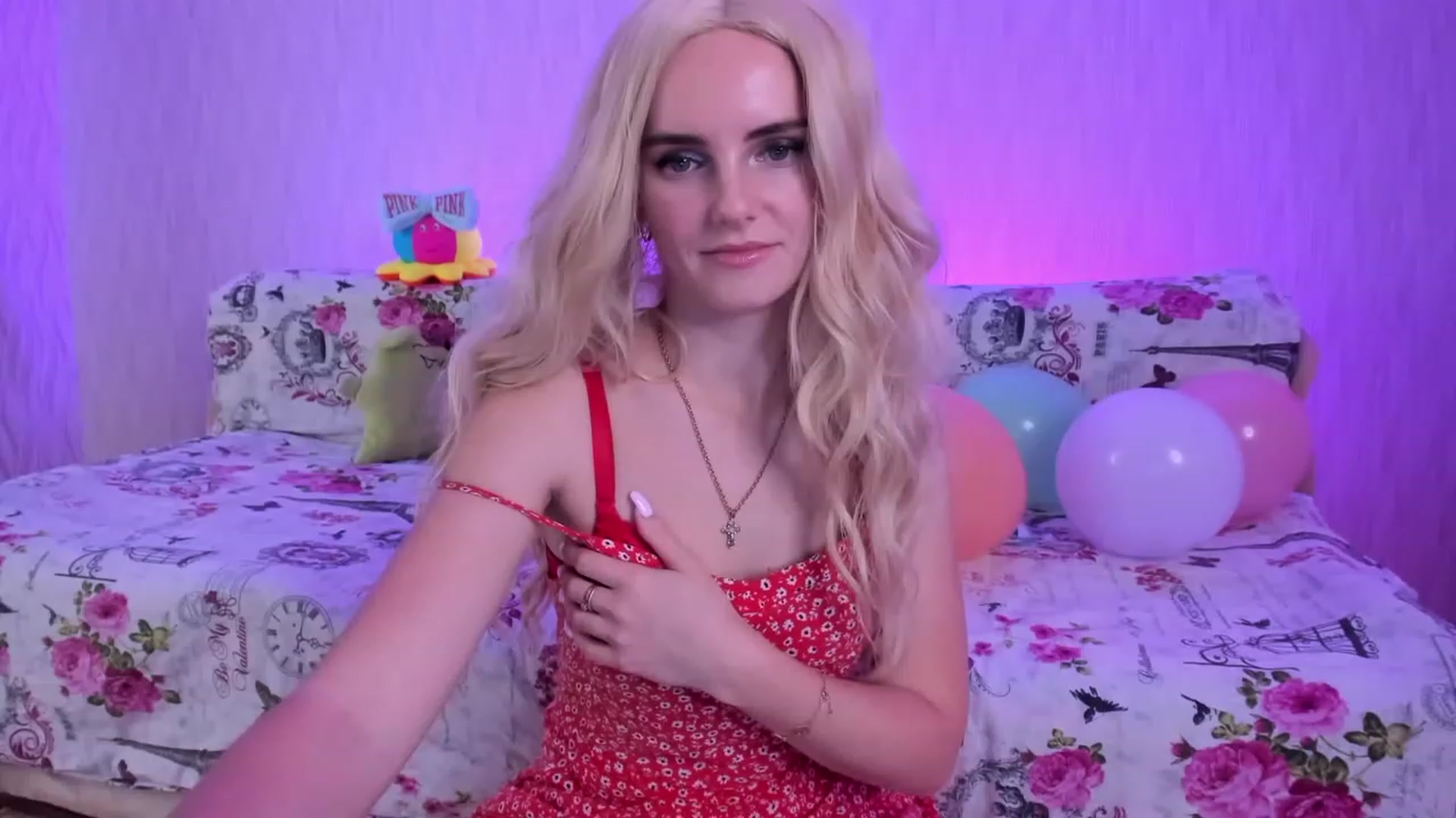 Gallery image thumbnail from kelly__grace_'s myfreecams stream on, 12/04/2022, 10:34 image 11 of 20