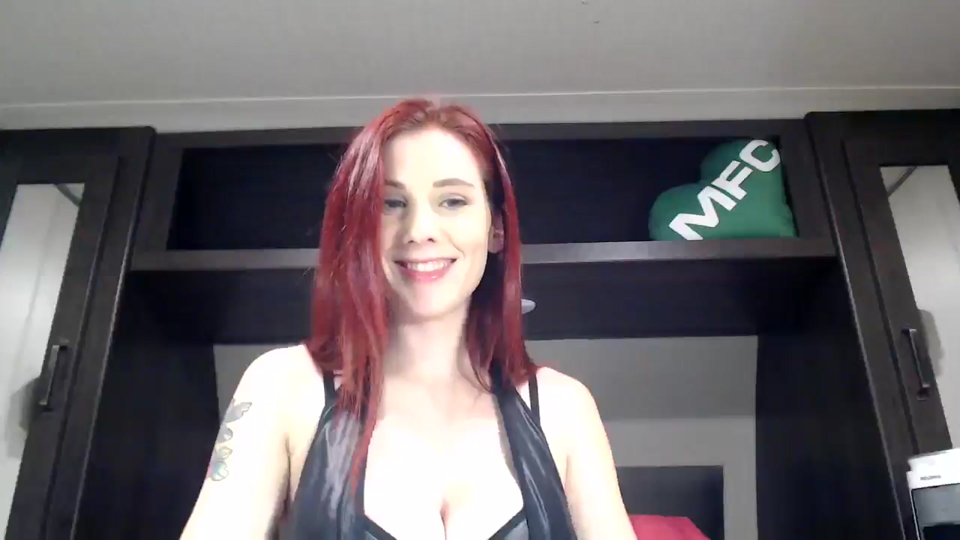 Gallery image thumbnail from kellycapricex's myfreecams stream on, 01/26/2025, 11:06 image 19 of 20