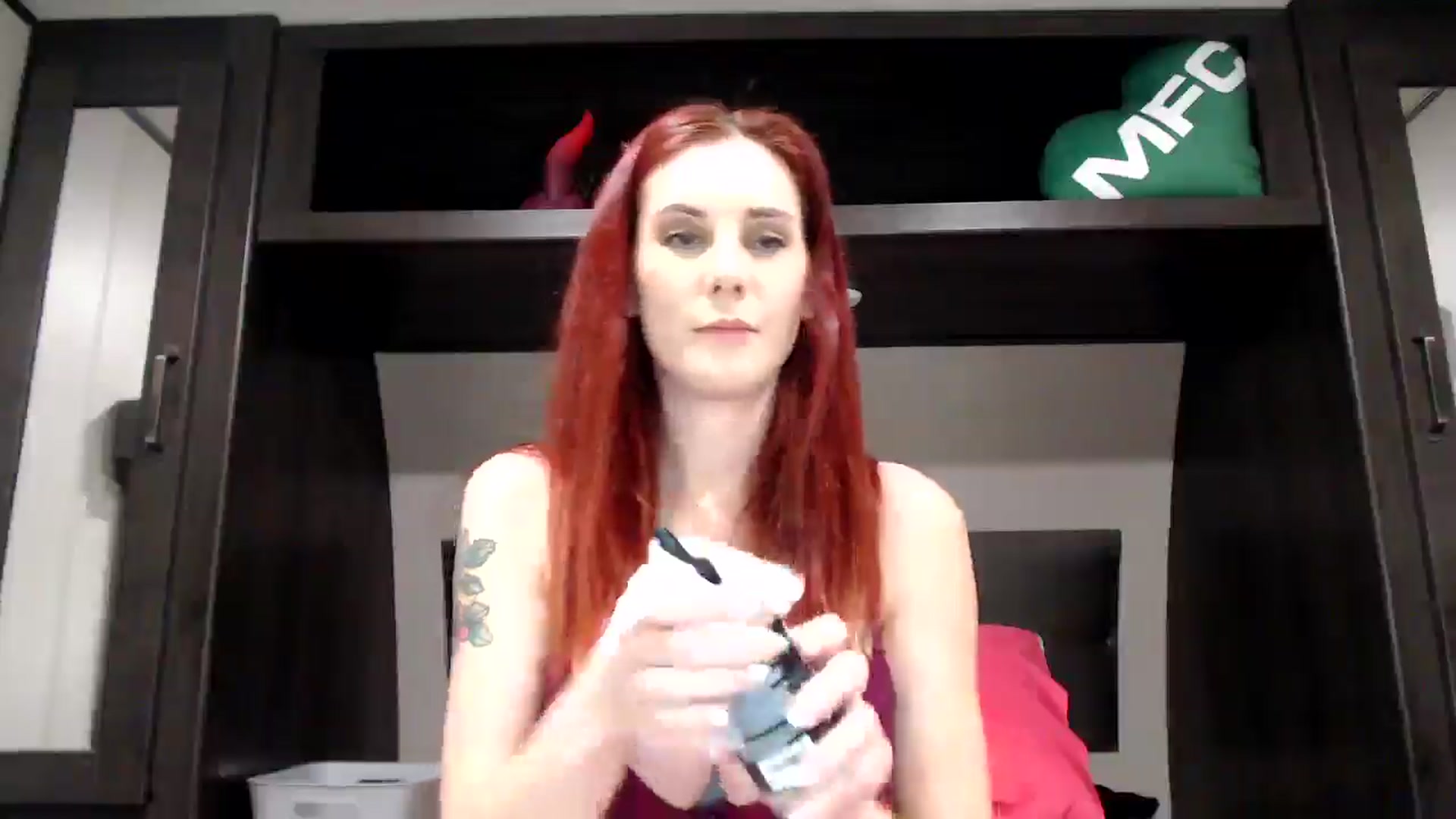 Gallery image thumbnail from kellycapricex's myfreecams stream on, 02/06/2025, 03:24 image 3 of 20