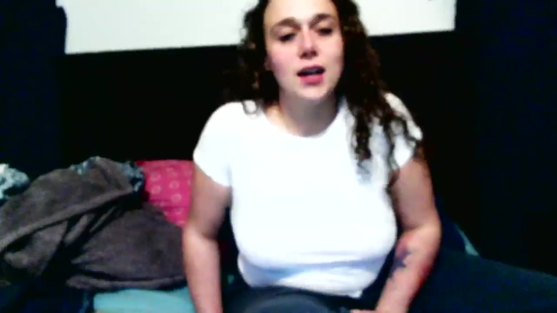 Gallery image thumbnail from kellyrose69's myfreecams stream on, 09/19/2024, 13:14 image 7 of 20