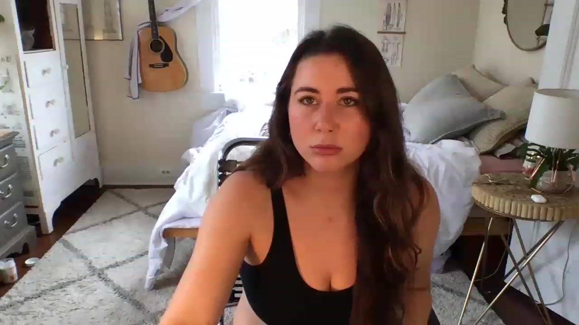 Gallery image thumbnail from kendrikcay's myfreecams stream on, 11/22/2022, 19:11 image 14 of 20