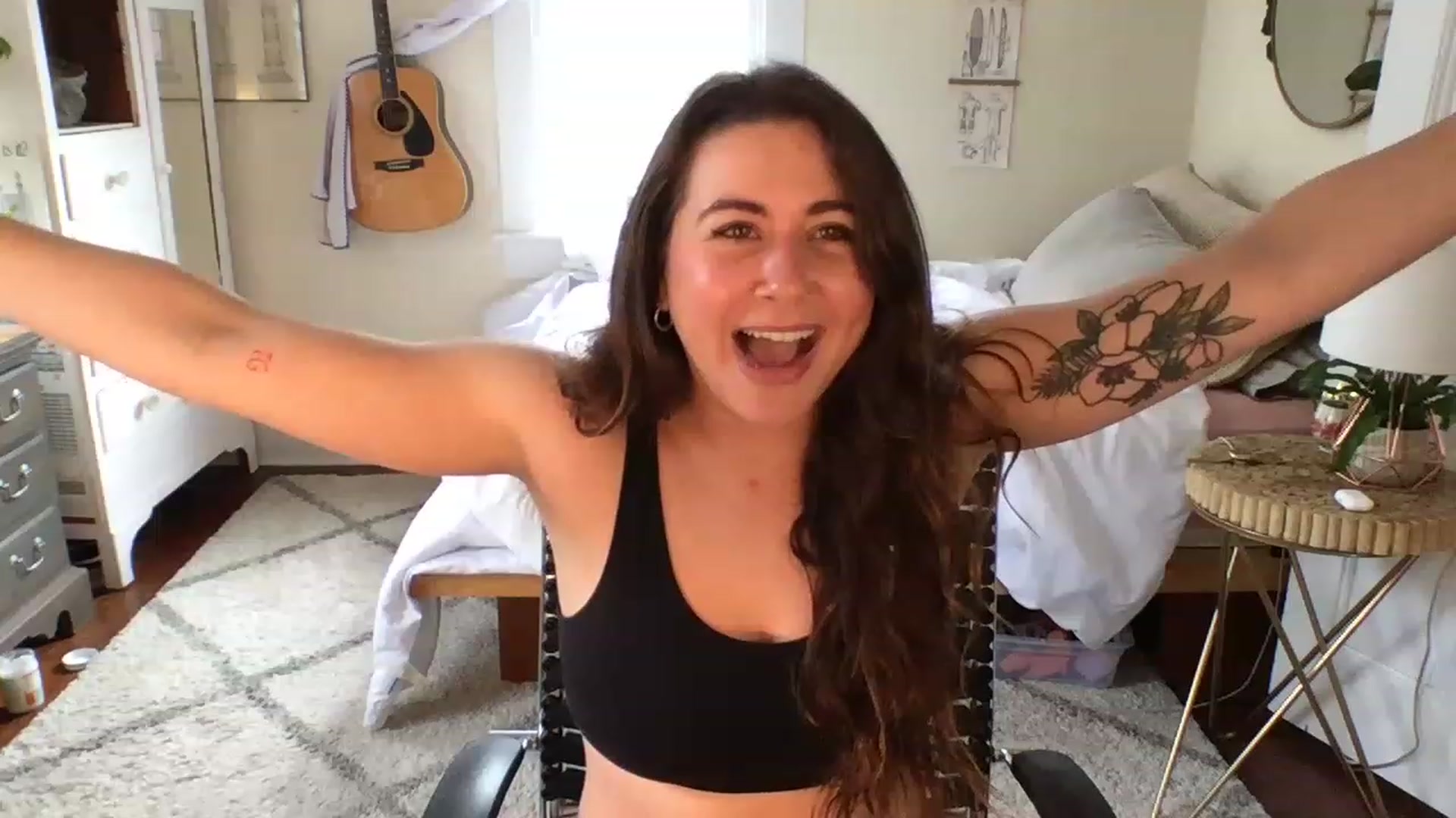 Gallery image thumbnail from kendrikcay's myfreecams stream on, 11/22/2022, 19:11 image 19 of 20