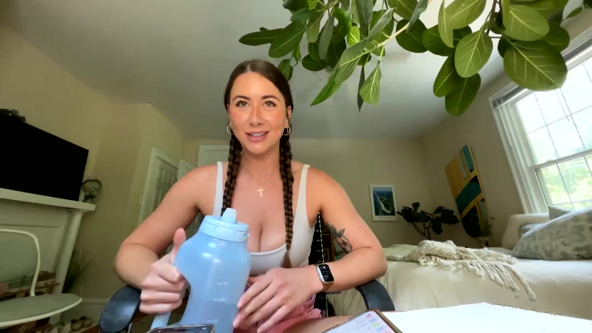 Gallery image thumbnail from kendrikcay's myfreecams stream on, 06/26/2024, 17:00 image 8 of 20