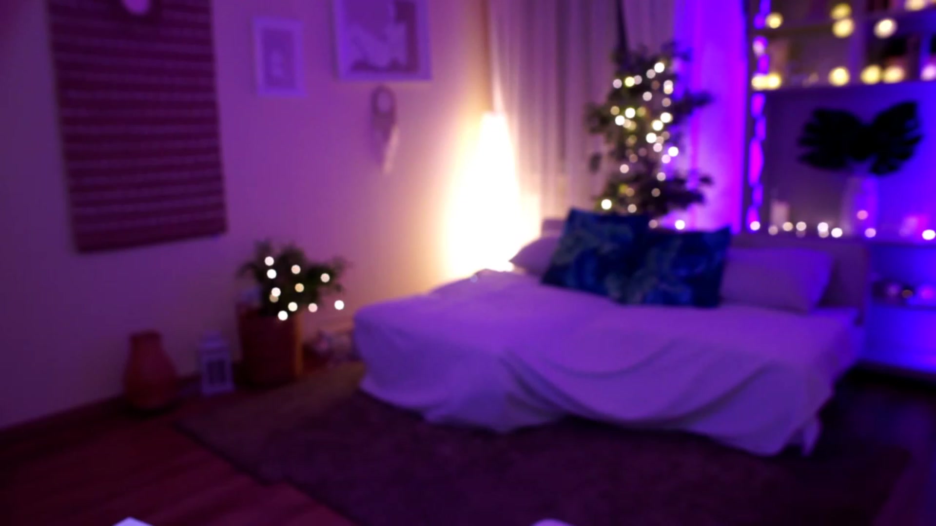 Gallery image thumbnail from kerelai's myfreecams stream on, 11/30/2022, 21:59 image 20 of 20