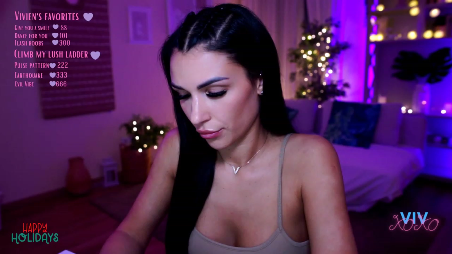 Gallery image thumbnail from kerelai's myfreecams stream on, 12/02/2022, 15:31 image 16 of 20