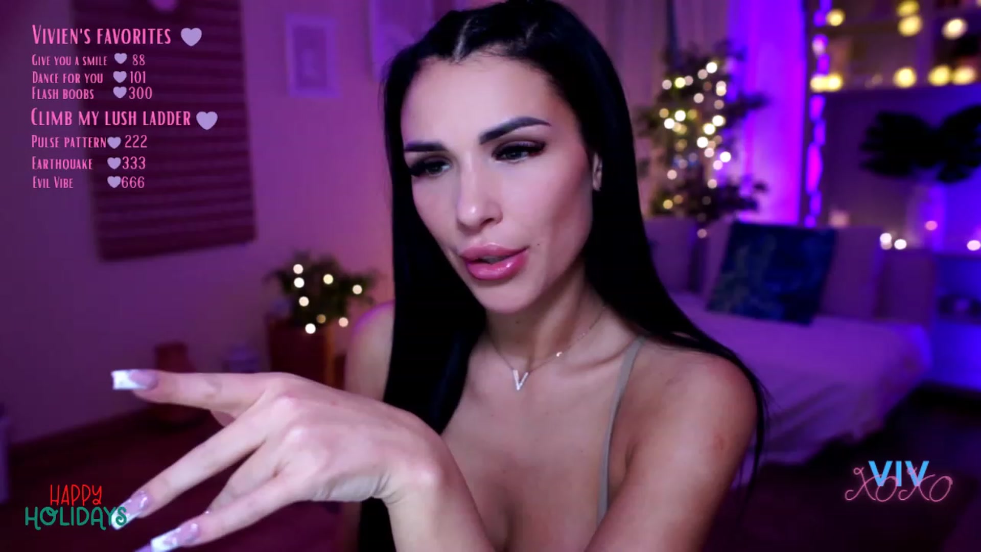 Gallery image thumbnail from kerelai's myfreecams stream on, 12/02/2022, 15:31 image 9 of 20