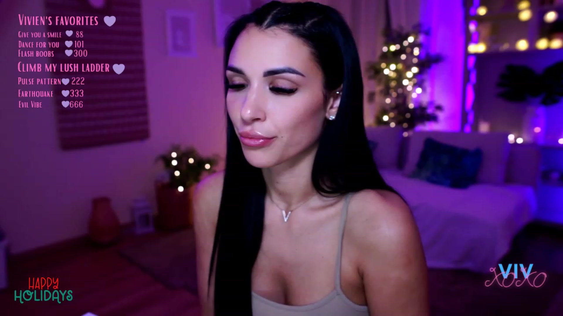 Gallery image thumbnail from kerelai's myfreecams stream on, 12/02/2022, 16:33 image 5 of 20