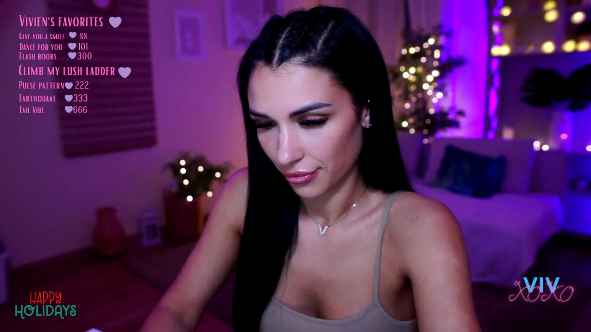 Gallery image thumbnail from kerelai's myfreecams stream on, 12/02/2022, 16:33 image 8 of 20