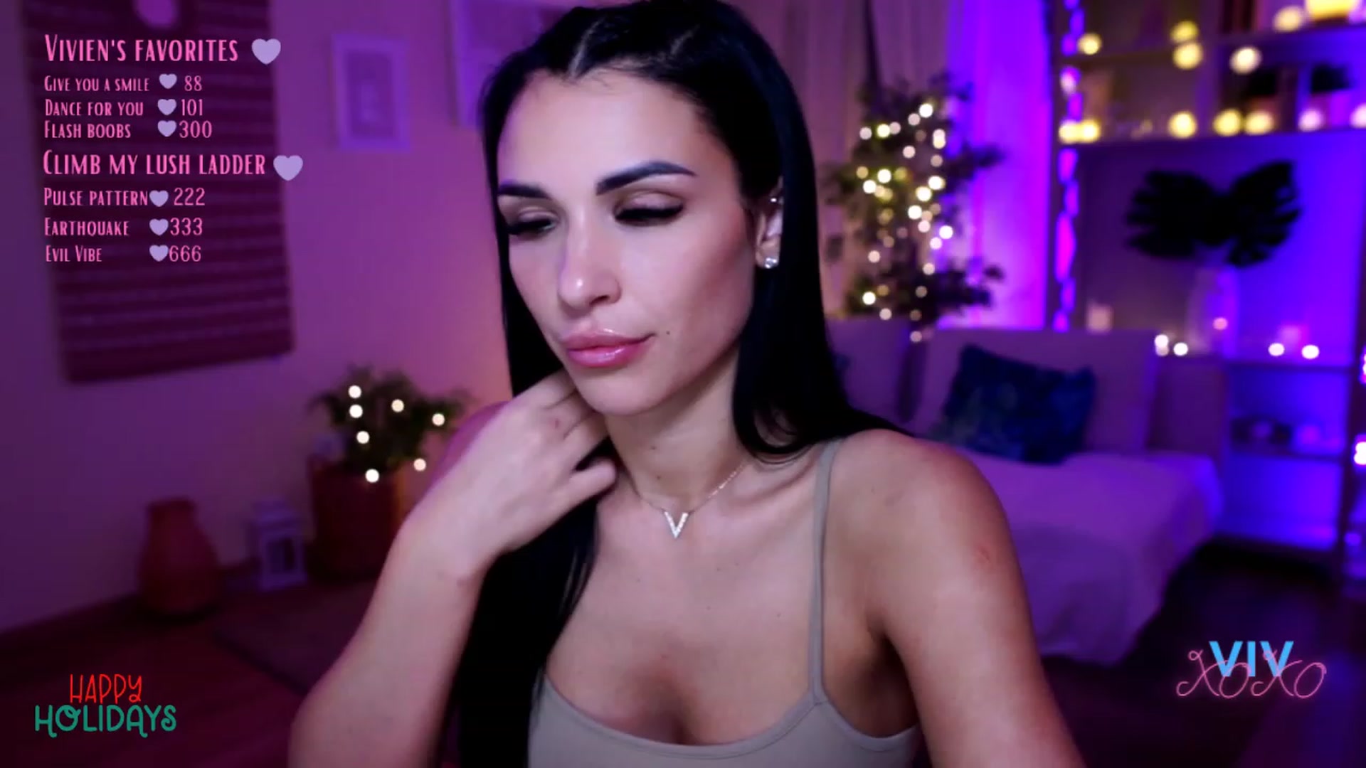 Gallery image thumbnail from kerelai's myfreecams stream on, 12/02/2022, 16:33 image 4 of 20