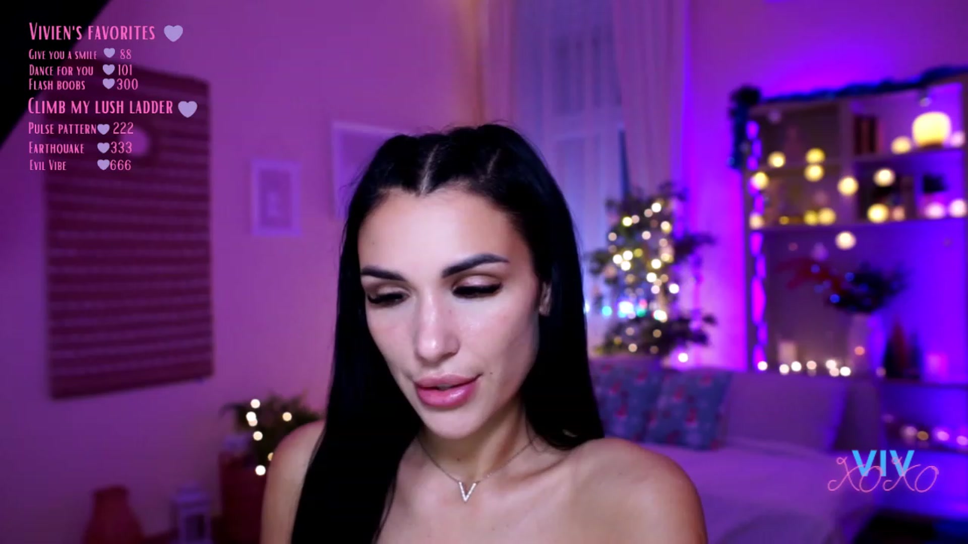 Gallery image thumbnail from kerelai's myfreecams stream on, 12/07/2022, 18:49 image 19 of 20