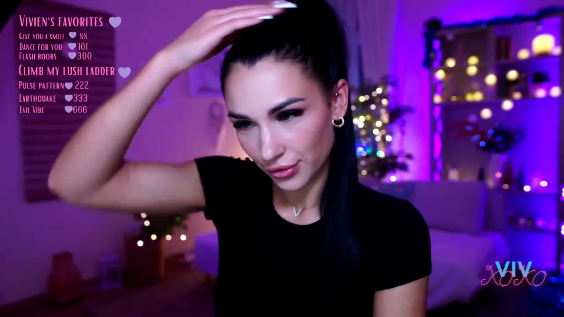 Gallery image thumbnail from kerelai's myfreecams stream on, 12/11/2022, 16:14 image 9 of 20