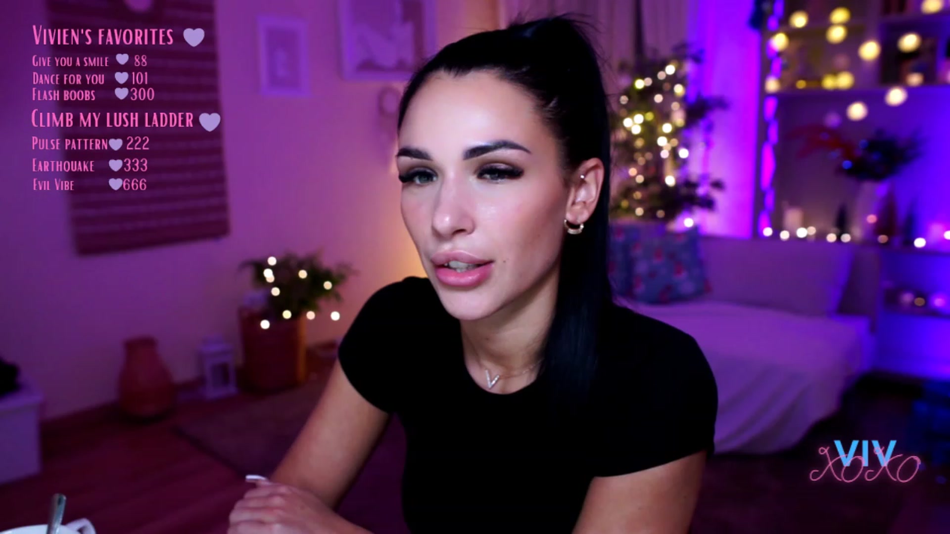 Gallery image thumbnail from kerelai's myfreecams stream on, 12/11/2022, 17:58 image 2 of 20