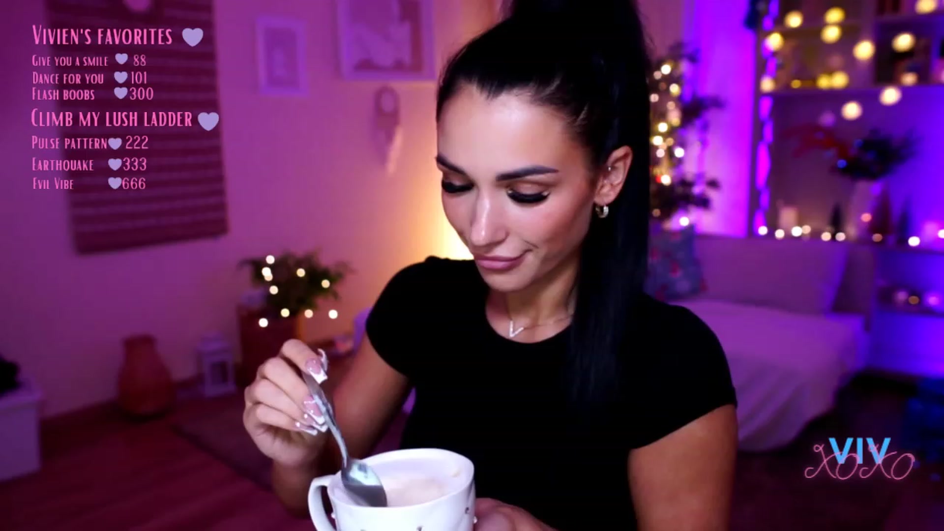 Gallery image thumbnail from kerelai's myfreecams stream on, 12/11/2022, 17:58 image 1 of 20