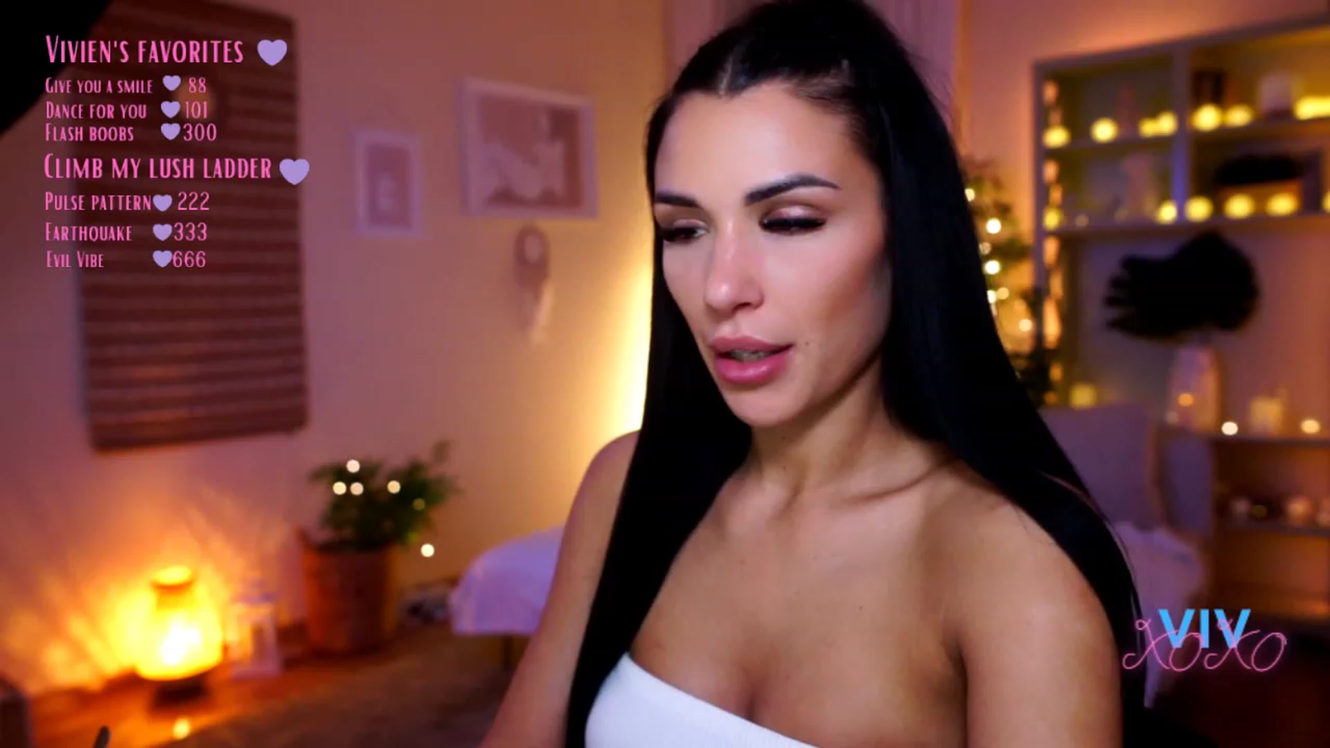 Gallery image thumbnail from kerelai's myfreecams stream on, 01/05/2023, 20:11 image 3 of 20