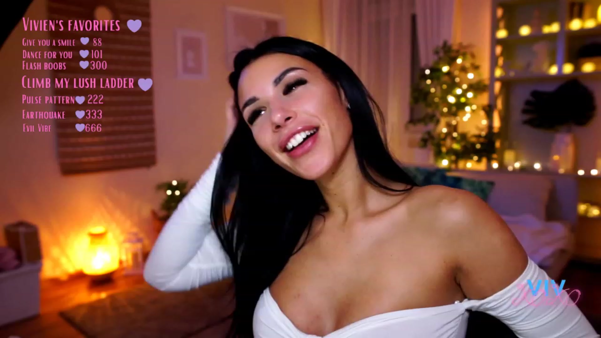 Gallery image thumbnail from kerelai's myfreecams stream on, 01/06/2023, 21:23 image 1 of 20