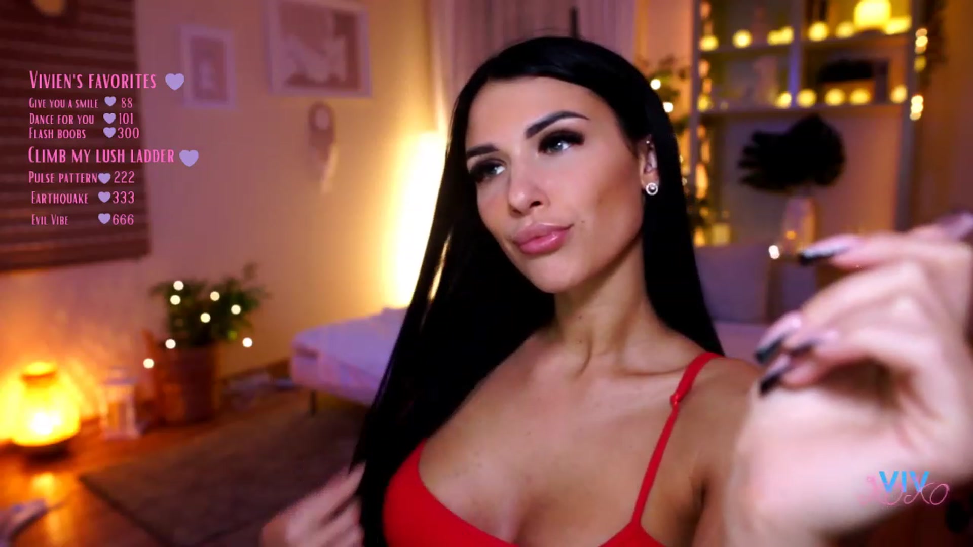 Gallery image thumbnail from kerelai's myfreecams stream on, 01/12/2023, 19:16 image 10 of 20