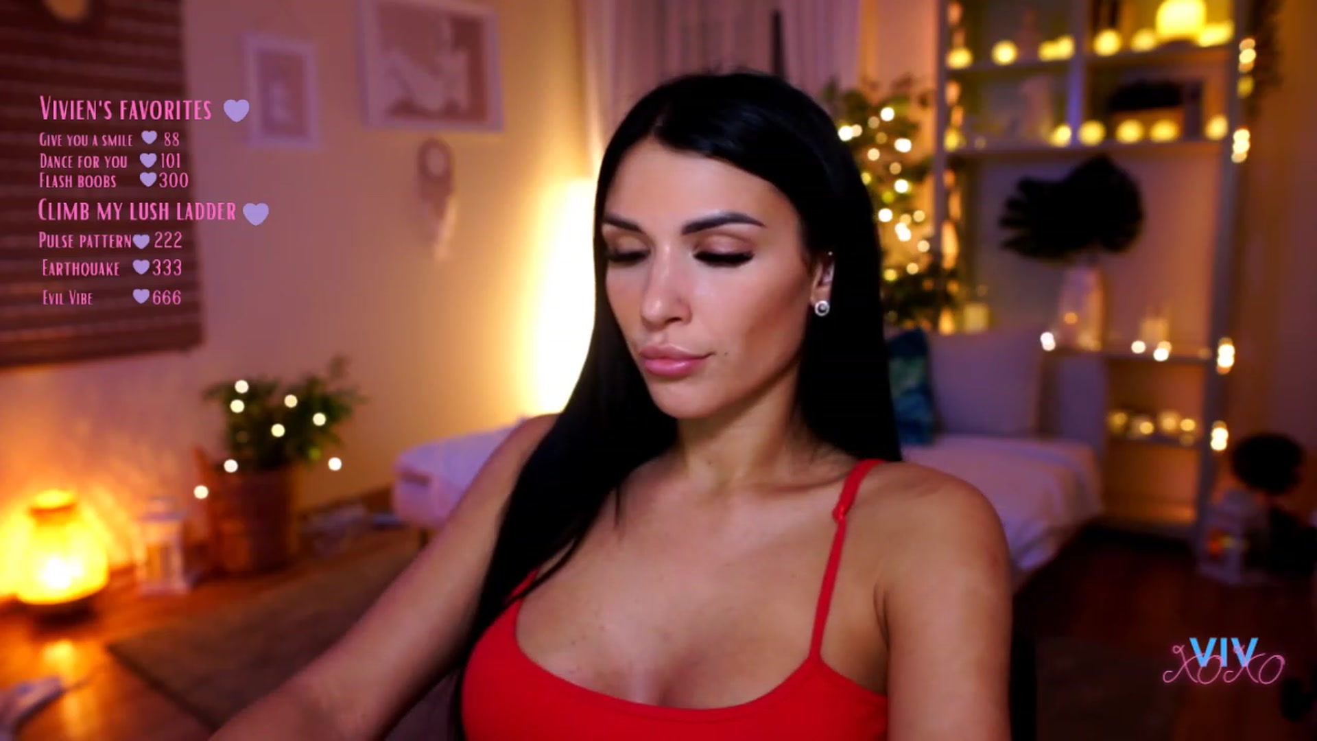 Gallery image thumbnail from kerelai's myfreecams stream on, 01/12/2023, 19:16 image 13 of 20