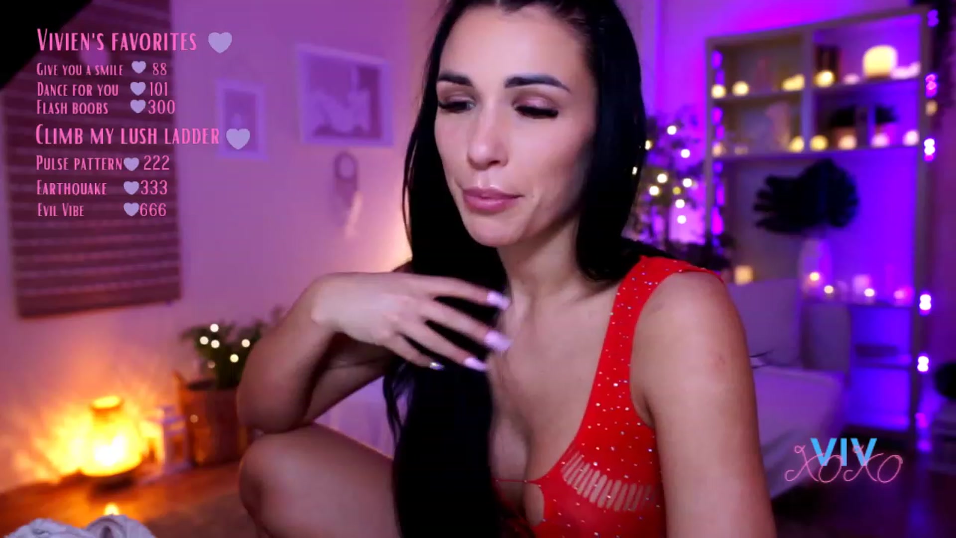 Gallery image thumbnail from kerelai's myfreecams stream on, 02/07/2023, 18:45 image 12 of 20