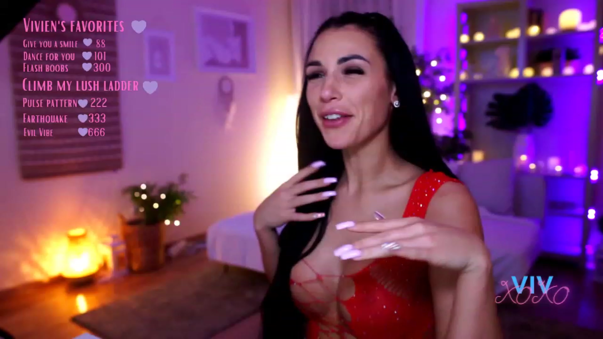 Gallery image thumbnail from kerelai's myfreecams stream on, 02/07/2023, 18:45 image 5 of 20