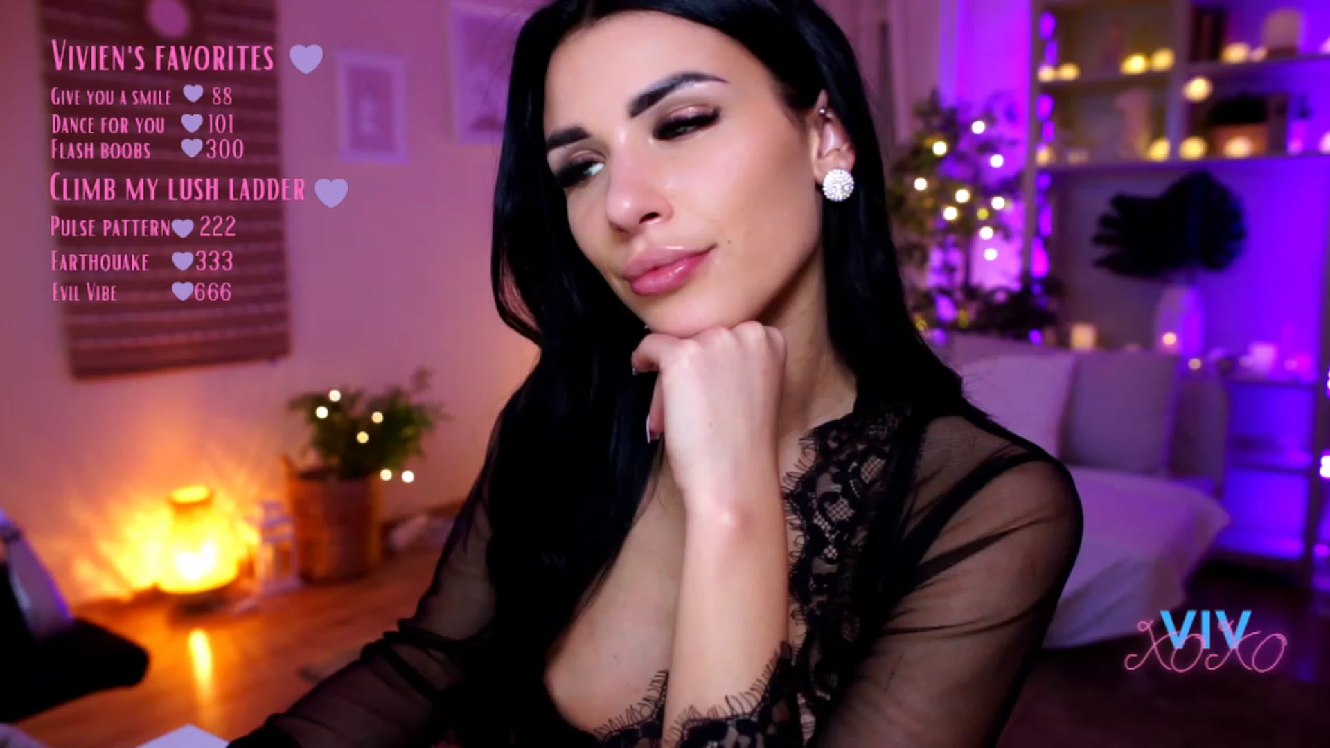 Gallery image thumbnail from kerelai's myfreecams stream on, 02/10/2023, 18:43 image 8 of 20