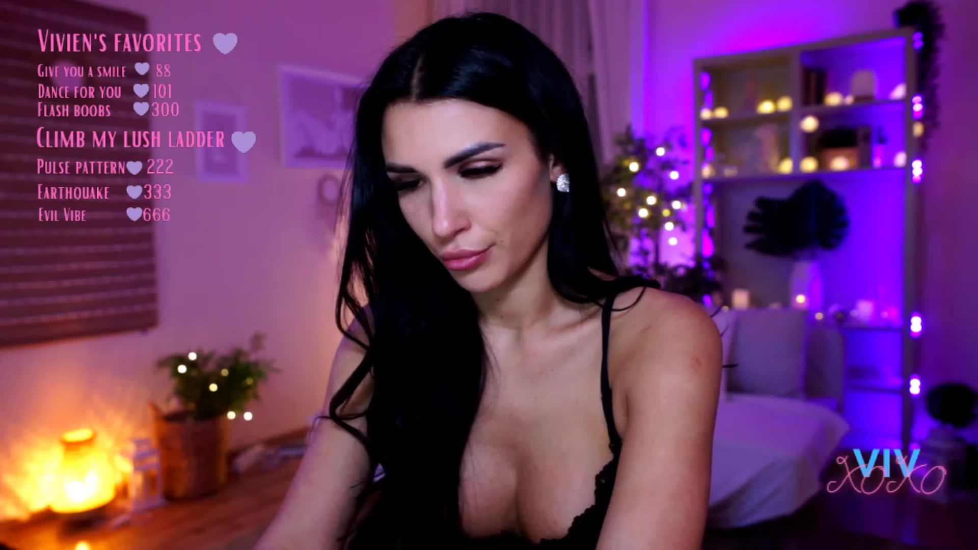Gallery image thumbnail from kerelai's myfreecams stream on, 02/10/2023, 21:20 image 12 of 20