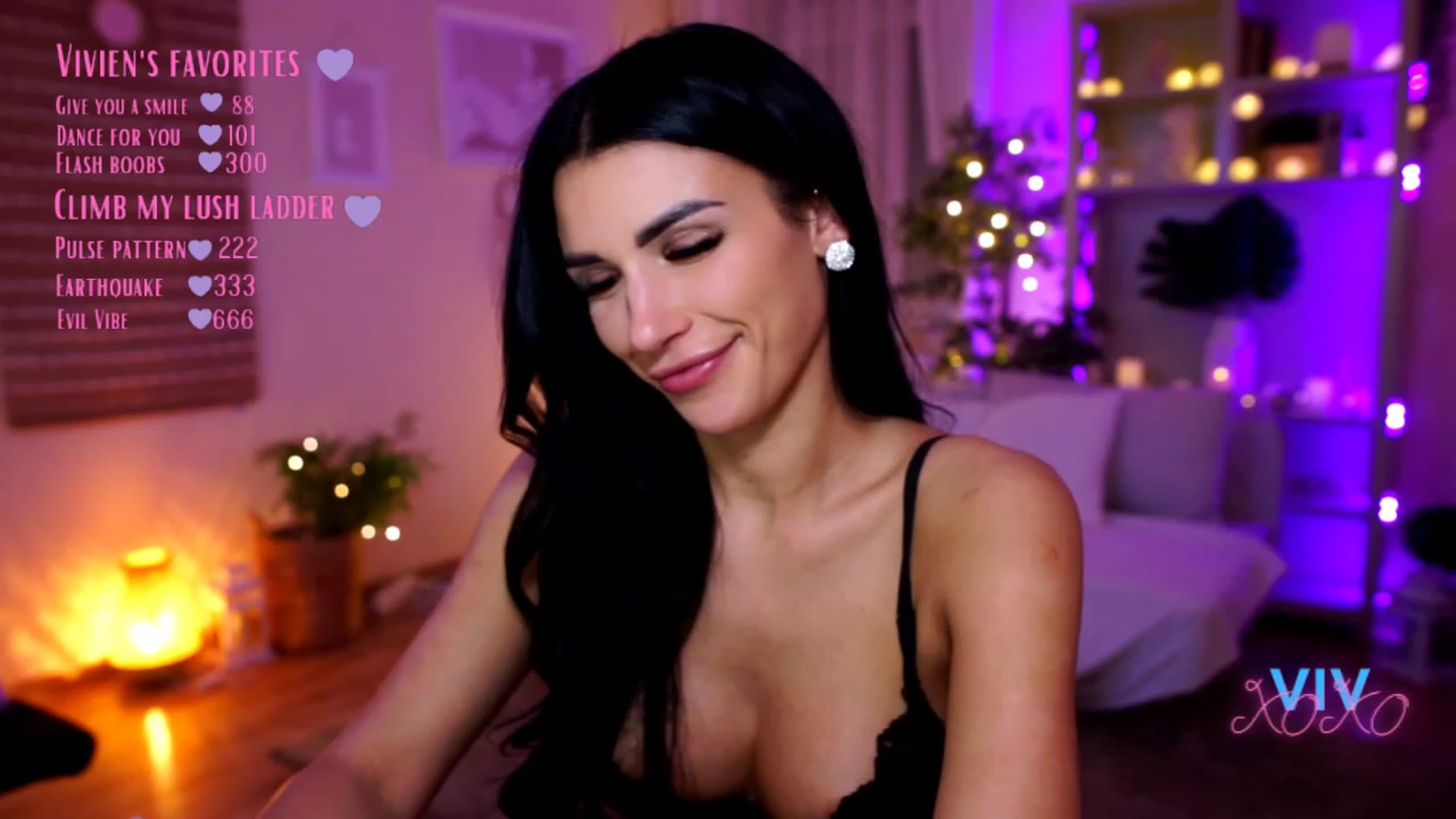 Gallery image thumbnail from kerelai's myfreecams stream on, 02/10/2023, 21:20 image 2 of 20
