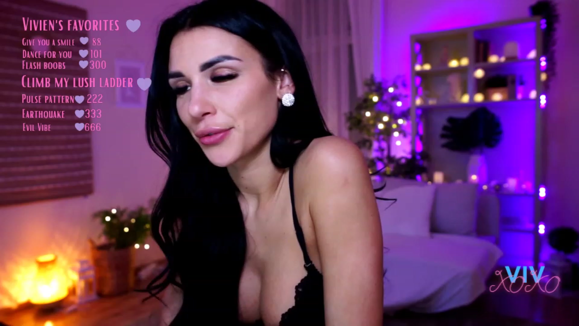 Gallery image thumbnail from kerelai's myfreecams stream on, 02/10/2023, 21:20 image 10 of 20