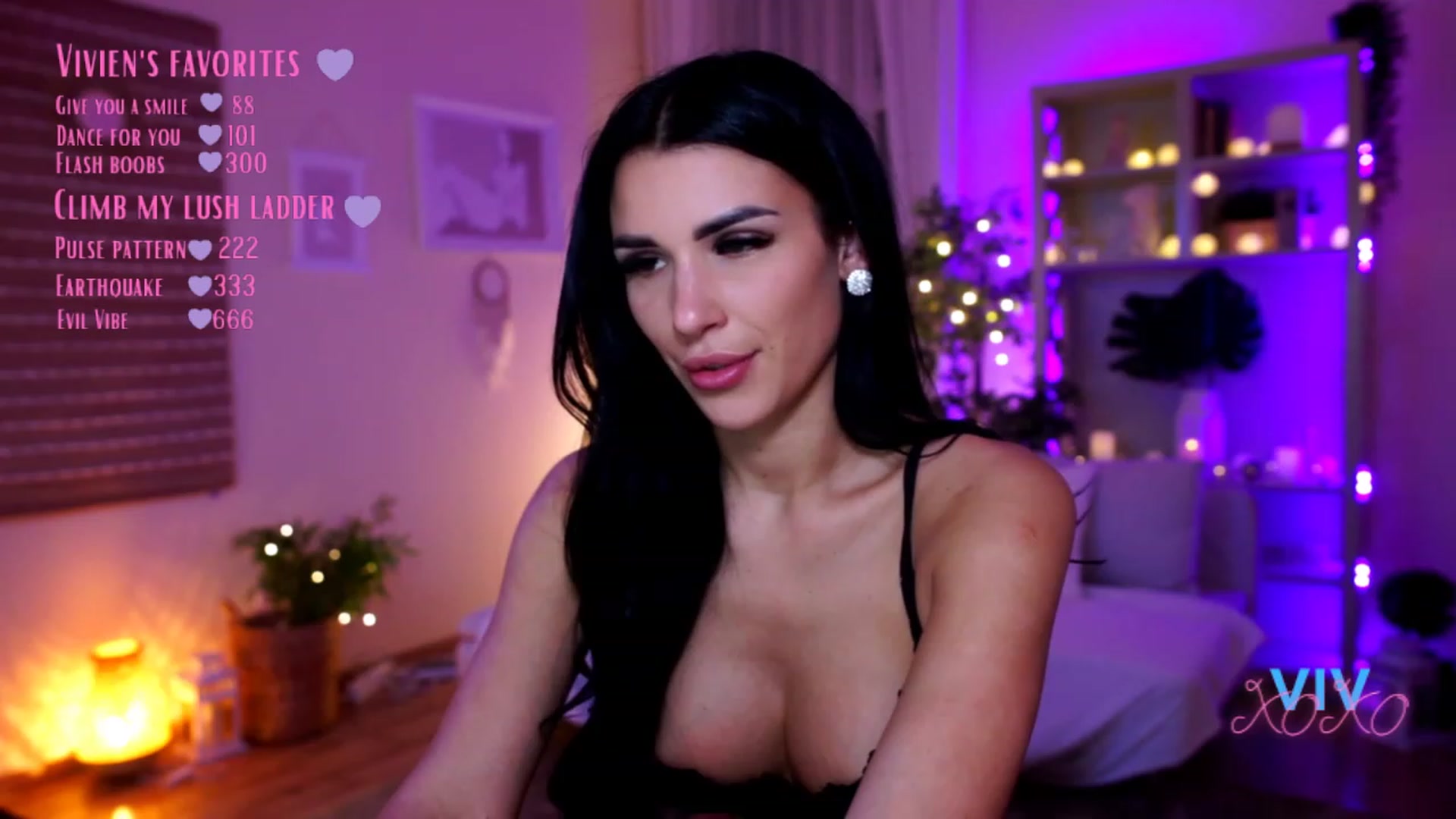 Gallery image thumbnail from kerelai's myfreecams stream on, 02/10/2023, 21:20 image 11 of 20
