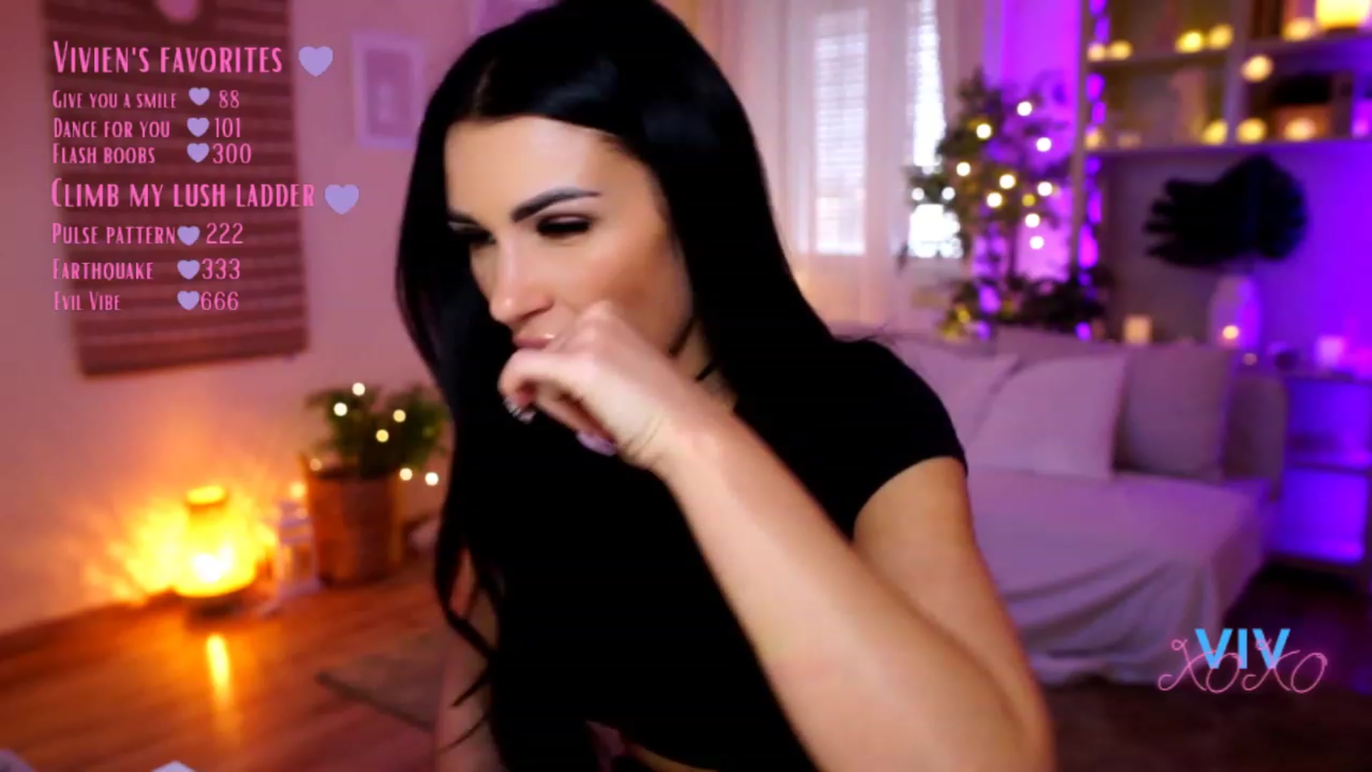 Gallery image thumbnail from kerelai's myfreecams stream on, 02/11/2023, 12:01 image 15 of 20